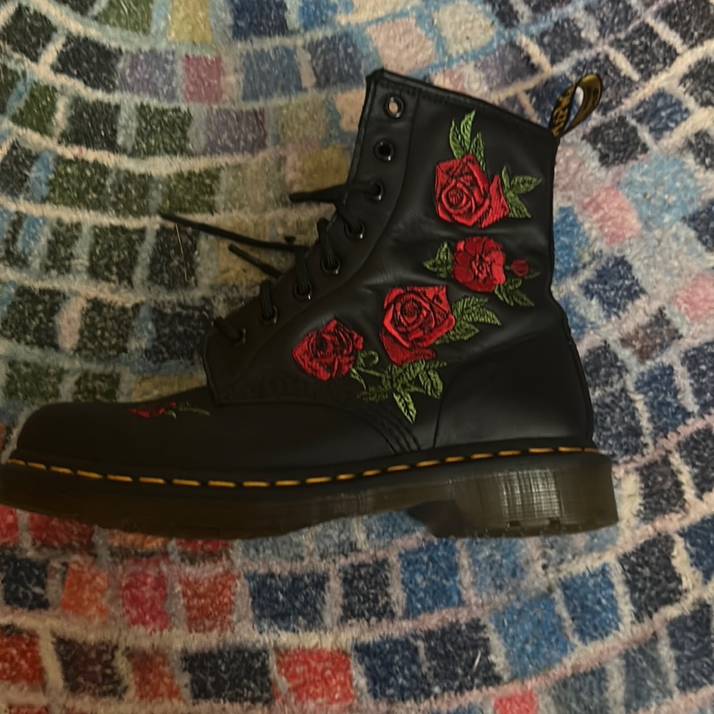 1460 vonda Doc Martins boots
